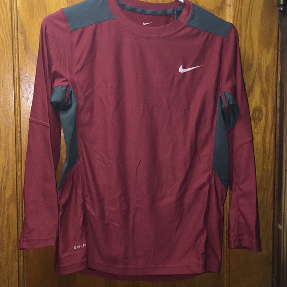 maroon dri fit long sleeve